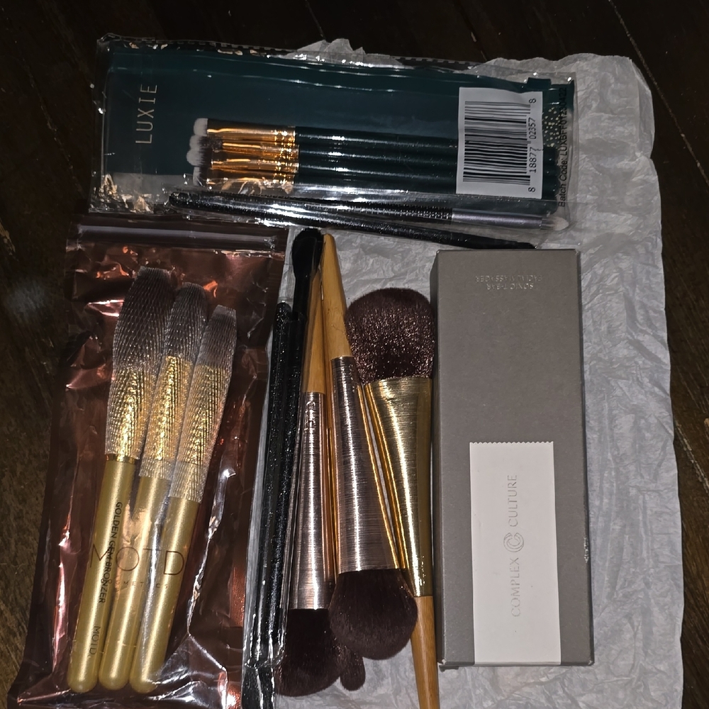 Luxie and Moda Makeup Brush Sets